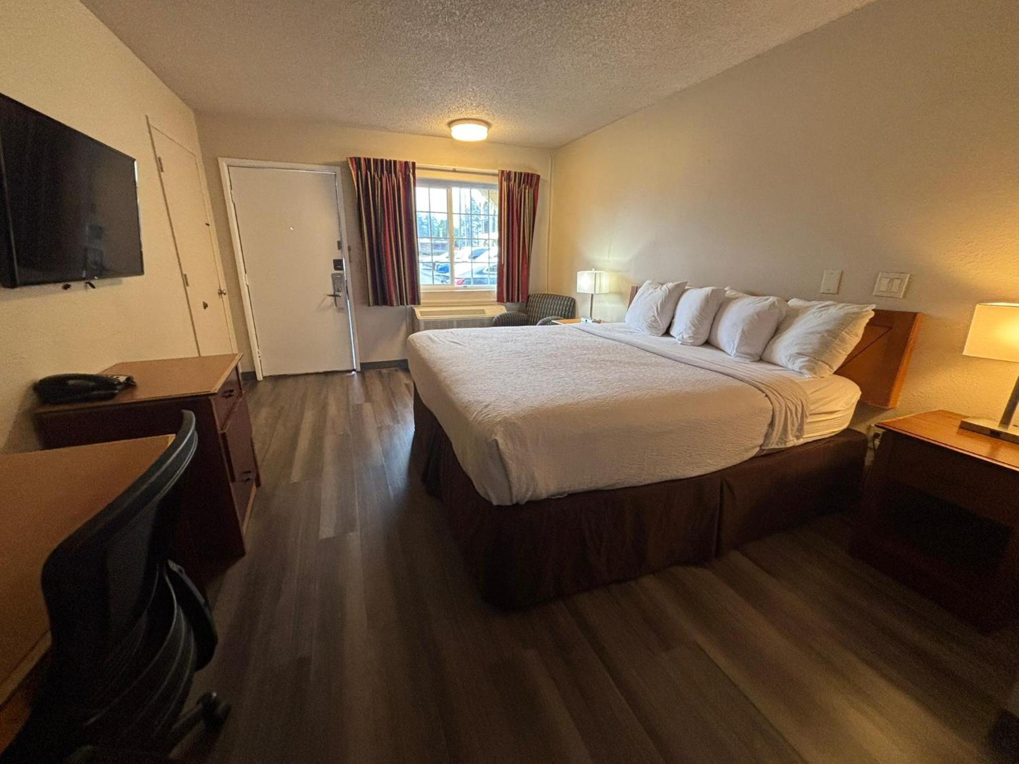 Skyway Inn - Seatac Zewnętrze zdjęcie